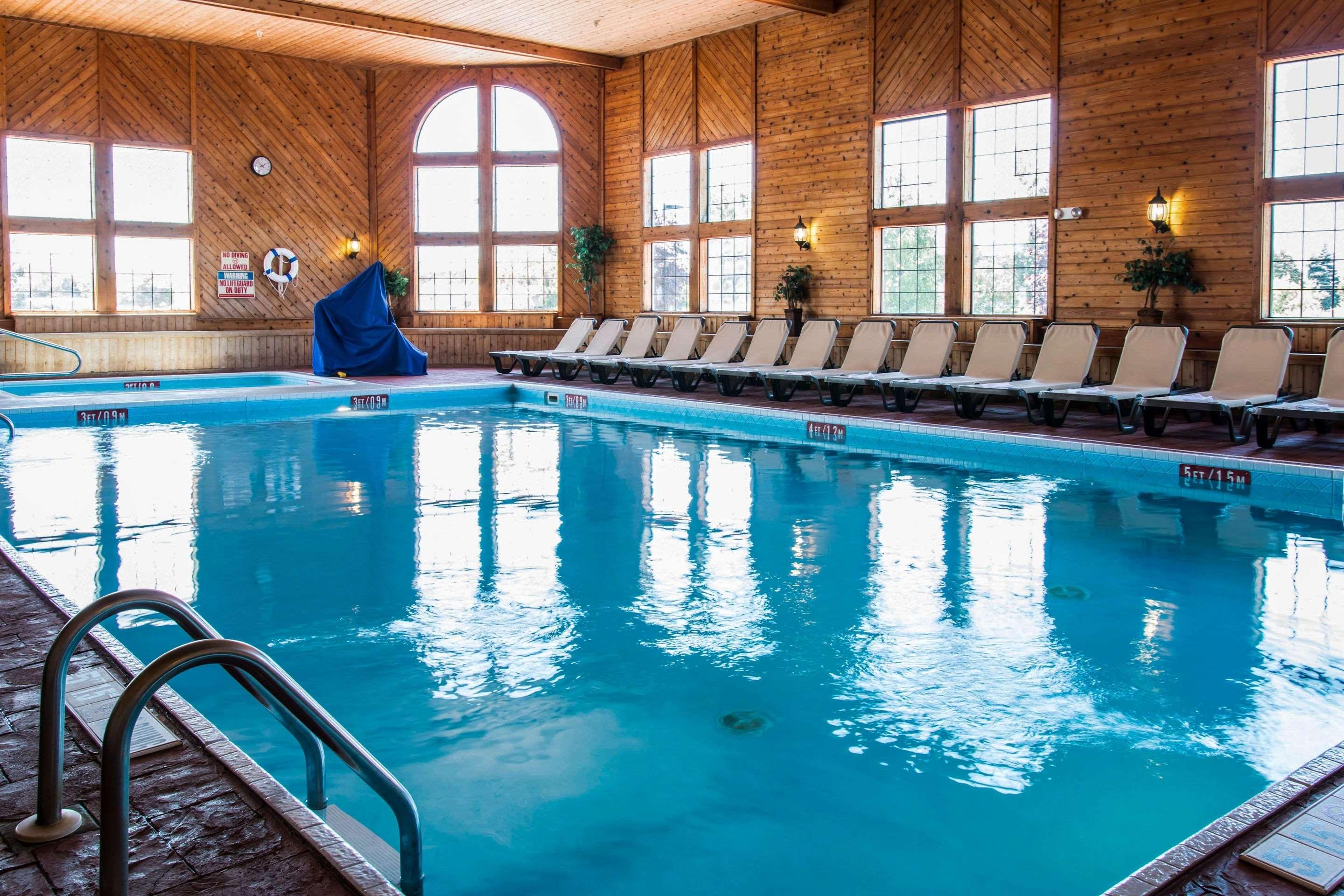 Comfort Inn Ludington Near Us-10 Extérieur photo