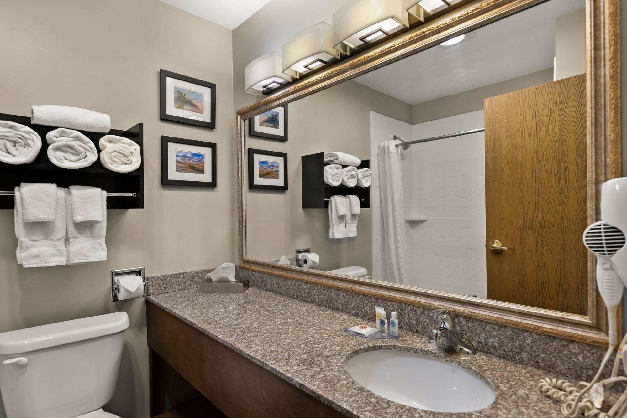 Comfort Inn Ludington Near Us-10 Extérieur photo