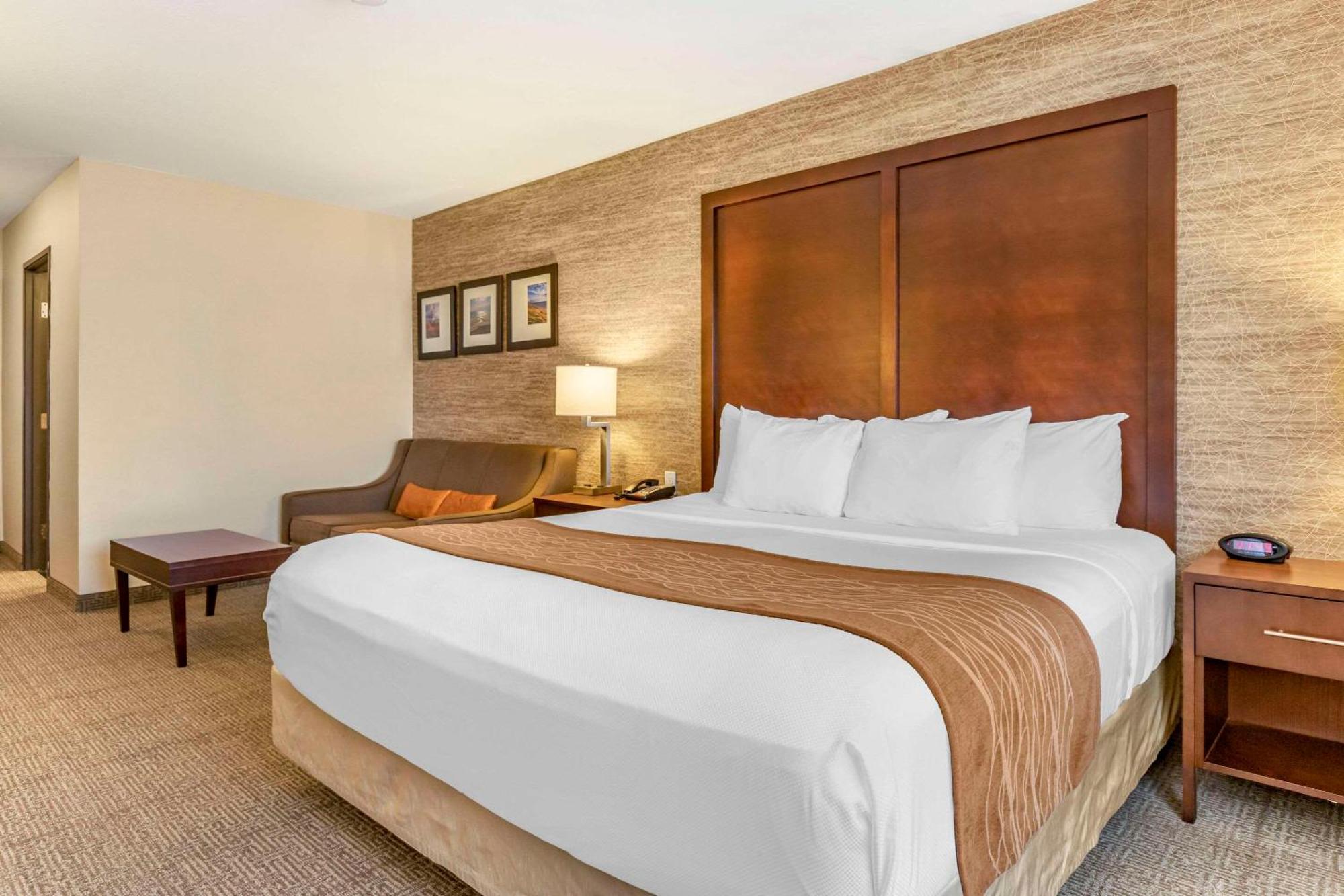 Comfort Inn Ludington Near Us-10 Extérieur photo